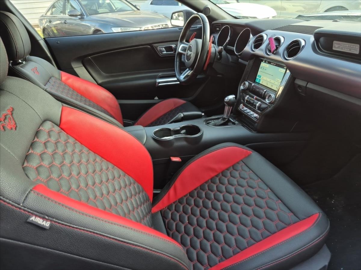 Ford Mustang 5,0 GT V8 324 kW Ford Mustang 5,0 GT V8 324 kW