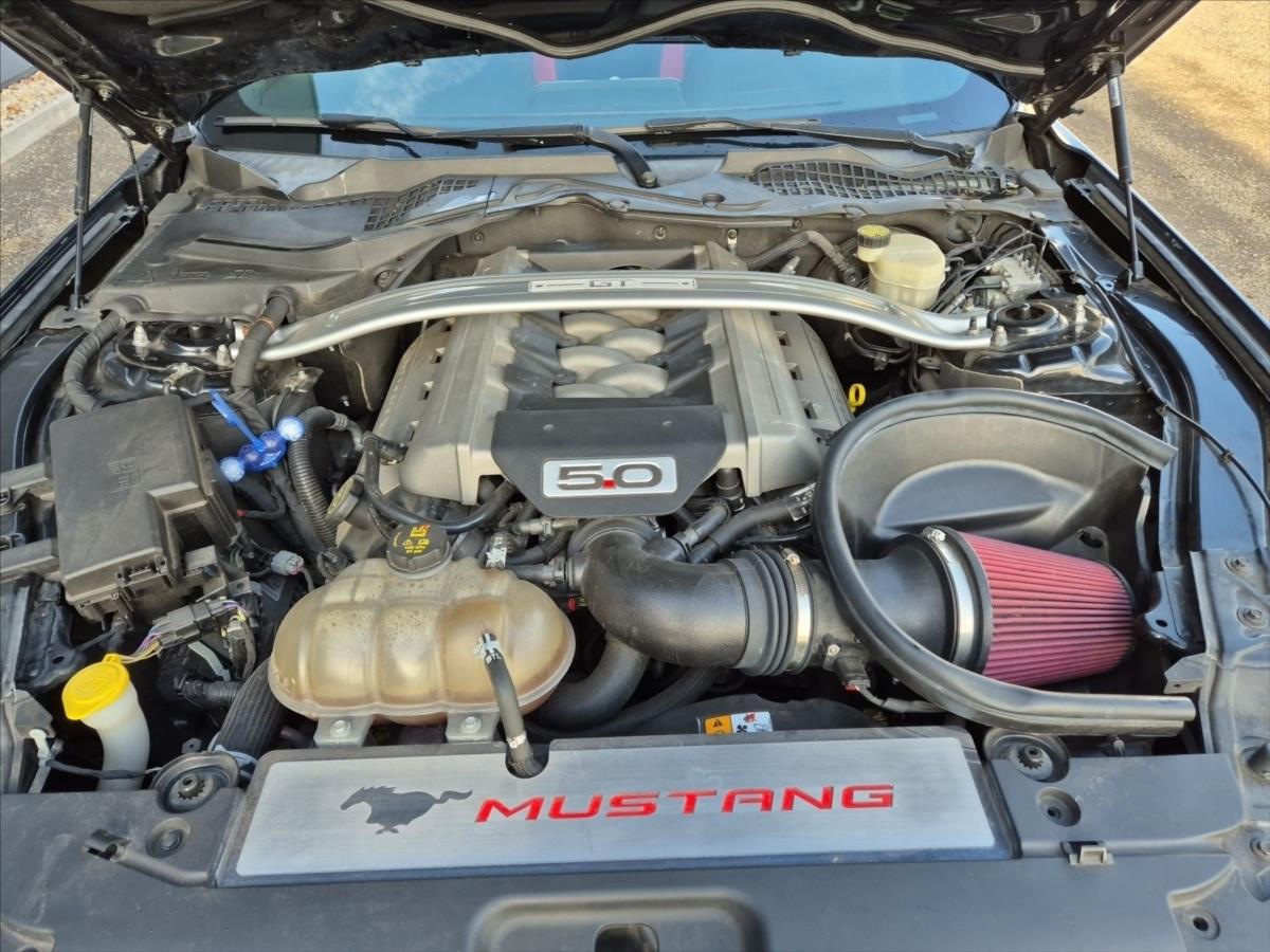 Ford Mustang 5,0 GT V8 324 kW Ford Mustang 5,0 GT V8 324 kW