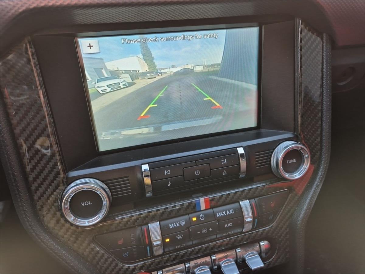 Ford Mustang 5,0 GT V8 324 kW Ford Mustang 5,0 GT V8 324 kW