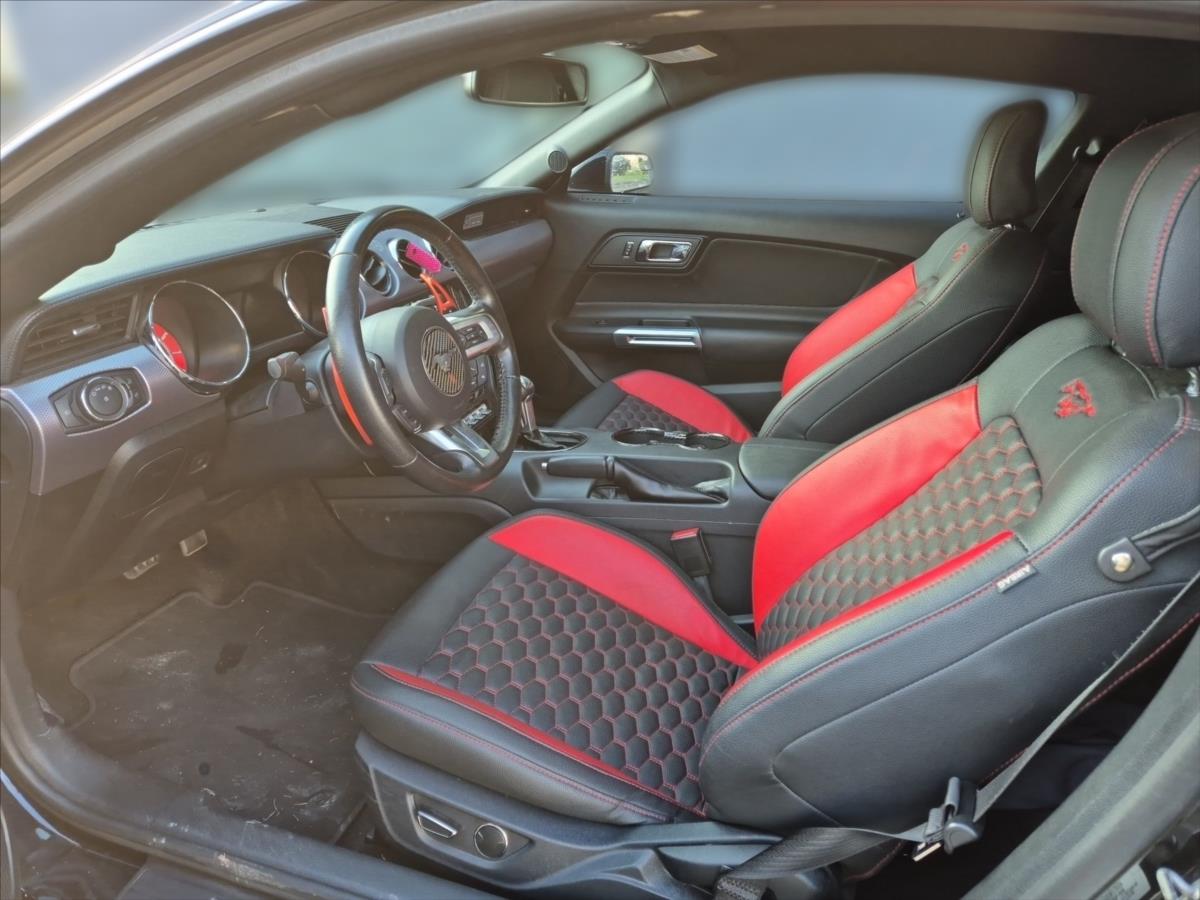 Ford Mustang 5,0 GT V8 324 kW Ford Mustang 5,0 GT V8 324 kW