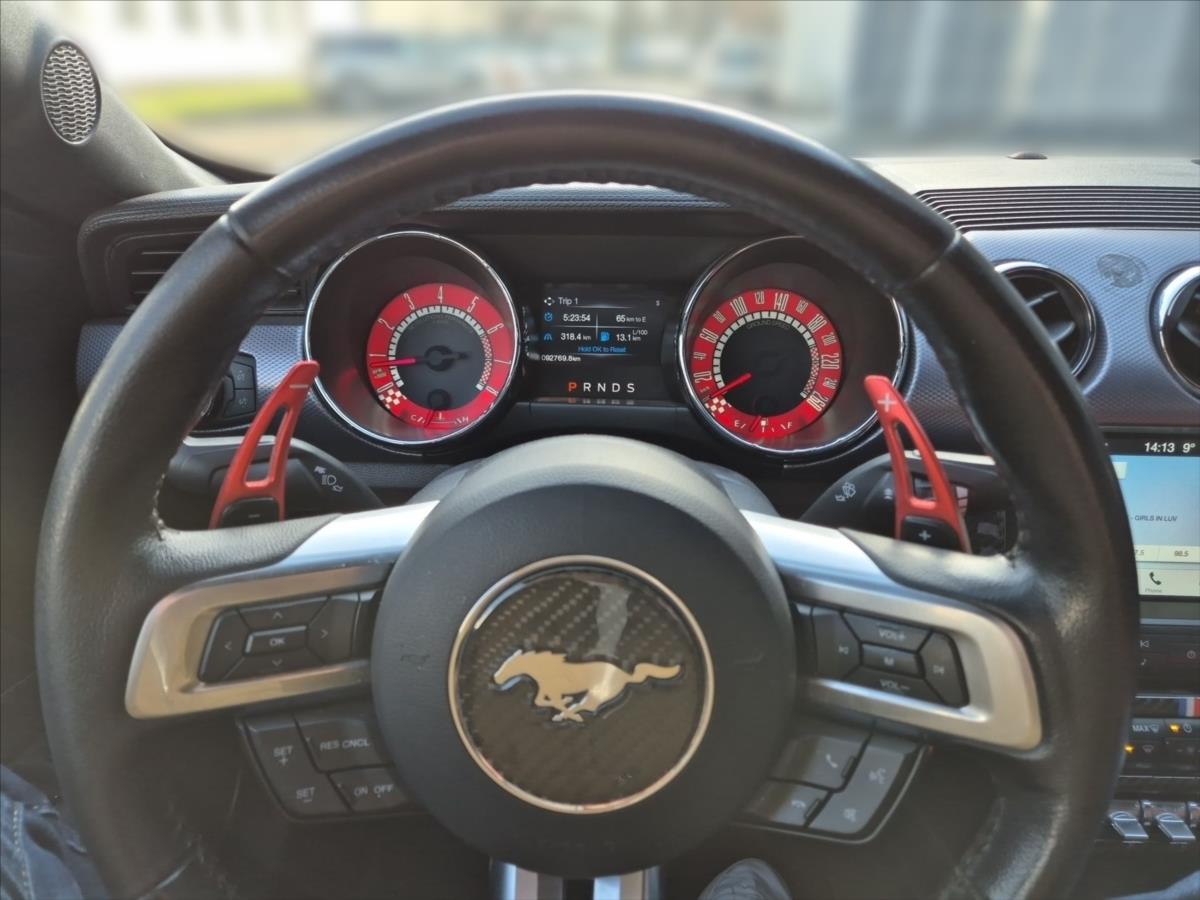 Ford Mustang 5,0 GT V8 324 kW Ford Mustang 5,0 GT V8 324 kW