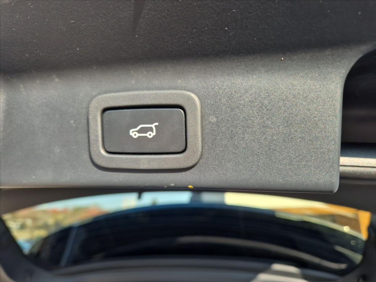 Jaguar F-Pace 3,0 Jaguar F-Pace 3,0