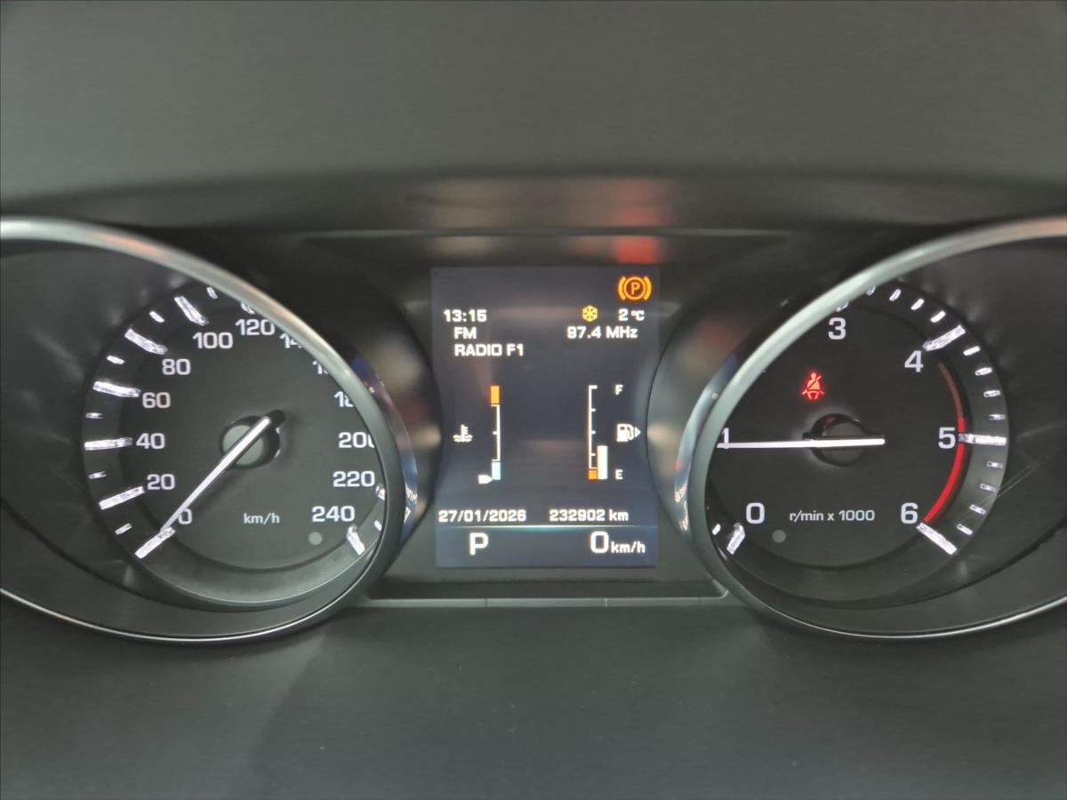 Land Rover Discovery Sport 2,0 TD4 SE PANORAMA Land Rover Discovery Sport 2,0 TD4 SE PANORAMA