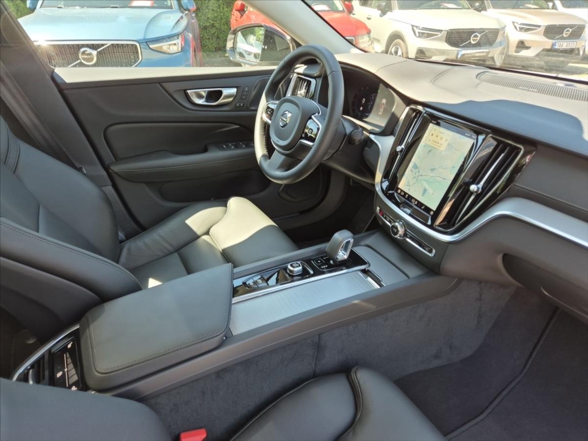 Volvo S60 2,0 B5 AWD Ultimate Dark Volvo S60 2,0 B5 AWD Ultimate Dark