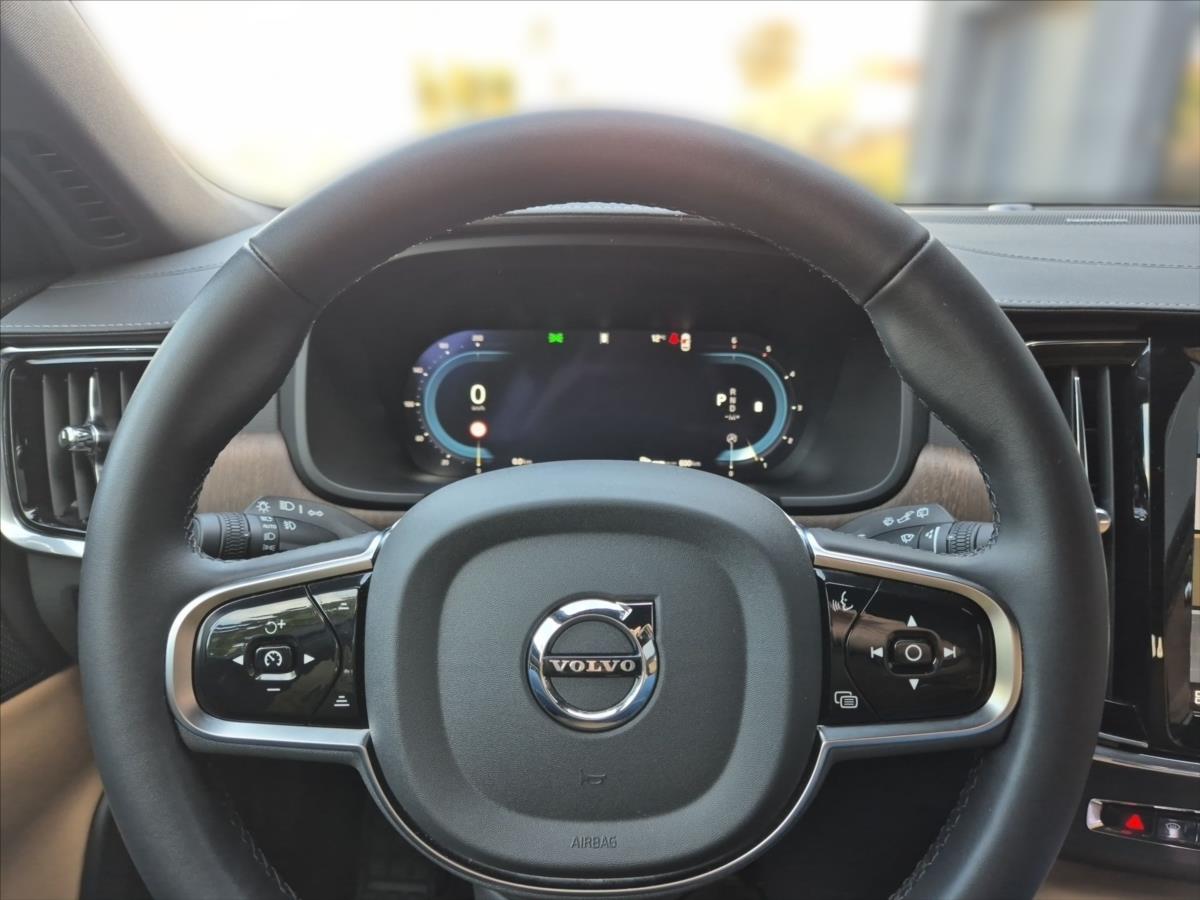 Volvo V90 2,0 Cross Country B4 AWD diese Volvo V90 2,0 Cross Country B4 AWD diese