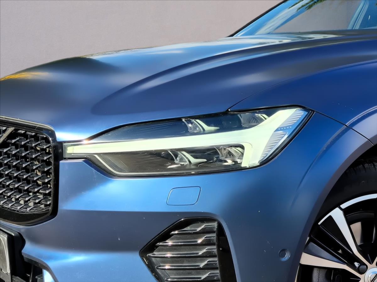 Volvo XC60 2,0 B5 AWD benzin Ultimate Dar Volvo XC60 2,0 B5 AWD benzin Ultimate Dar