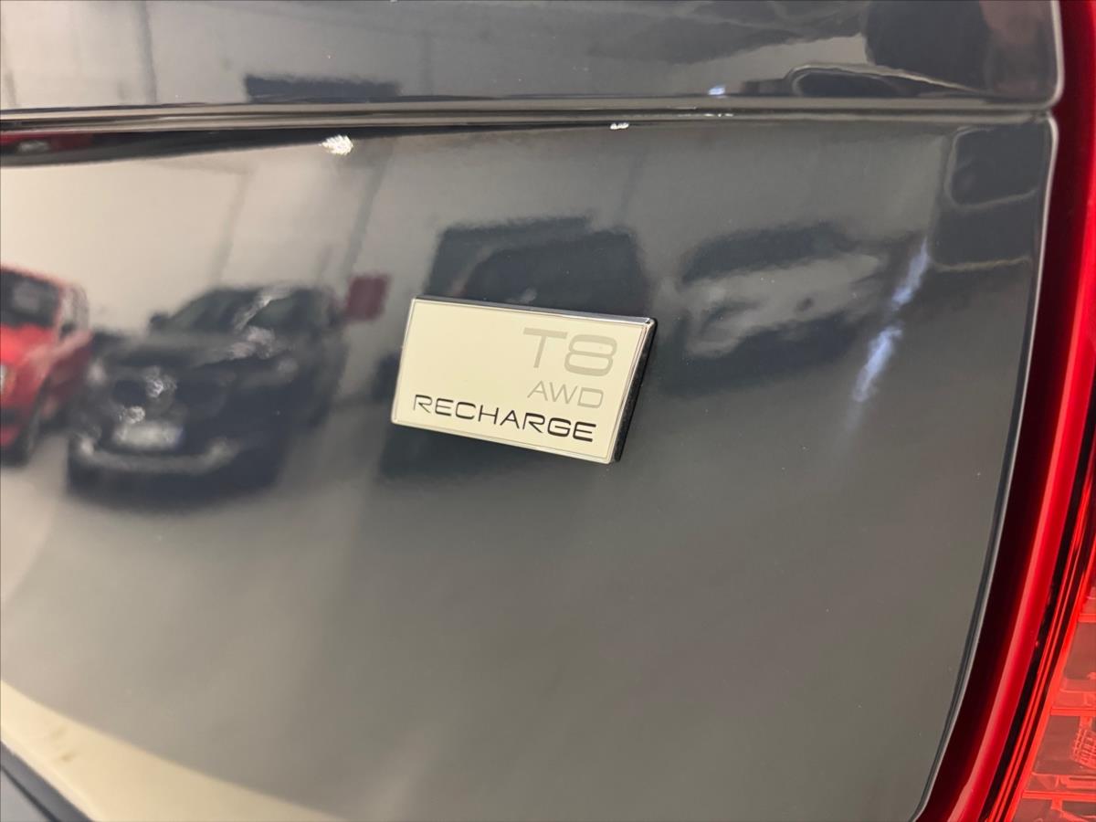 Volvo XC90 2,0 T8 AWD Plus Bright Volvo XC90 2,0 T8 AWD Plus Bright
