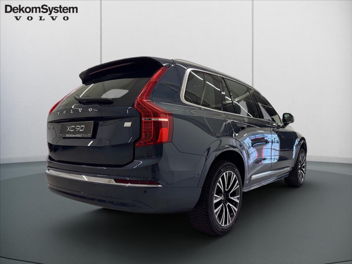 Volvo XC90 2,0 T8 AWD Plus Bright Volvo XC90 2,0 T8 AWD Plus Bright