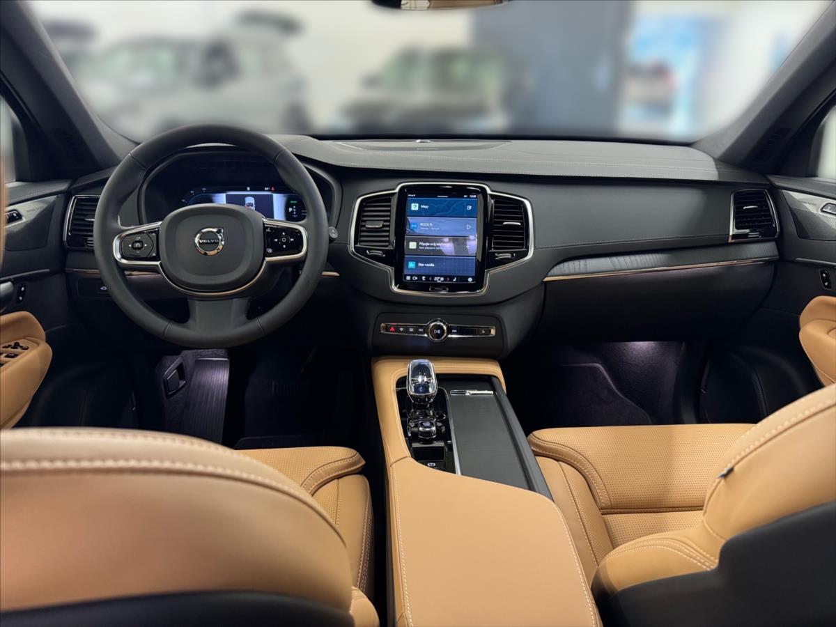 Volvo XC90 2,0 T8 AWD Plus Bright Volvo XC90 2,0 T8 AWD Plus Bright